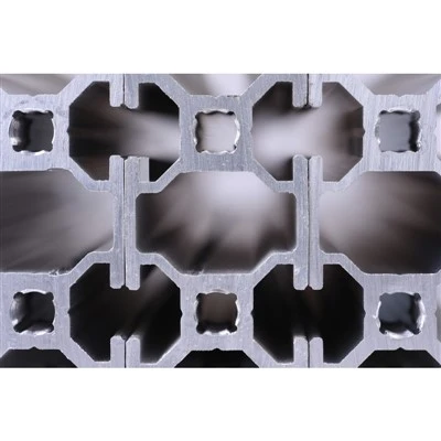 Extrusio tal-aluminju arkitettoniku